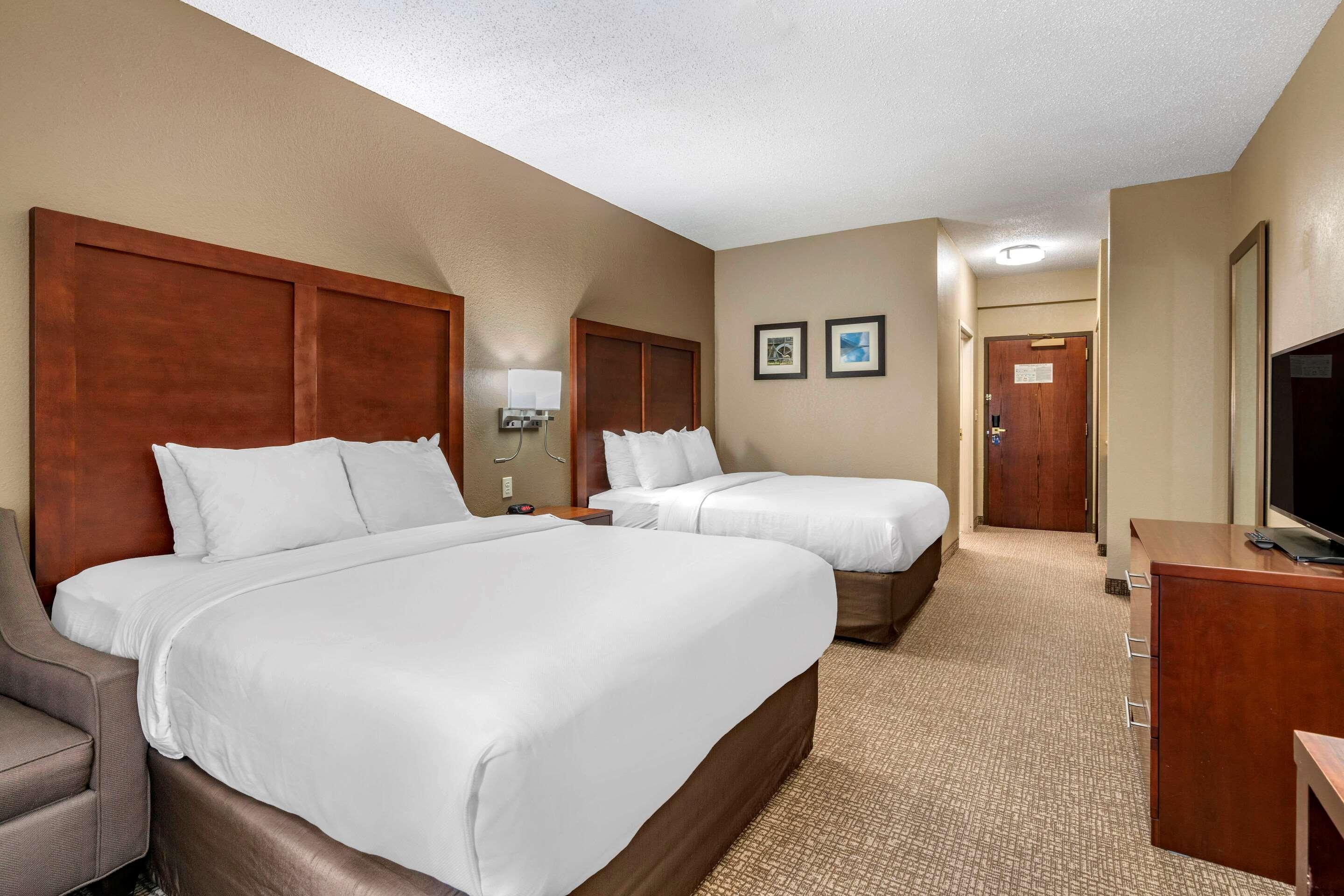 Comfort Inn & Suites St Louis-Оу'Фелон Екстер'єр фото