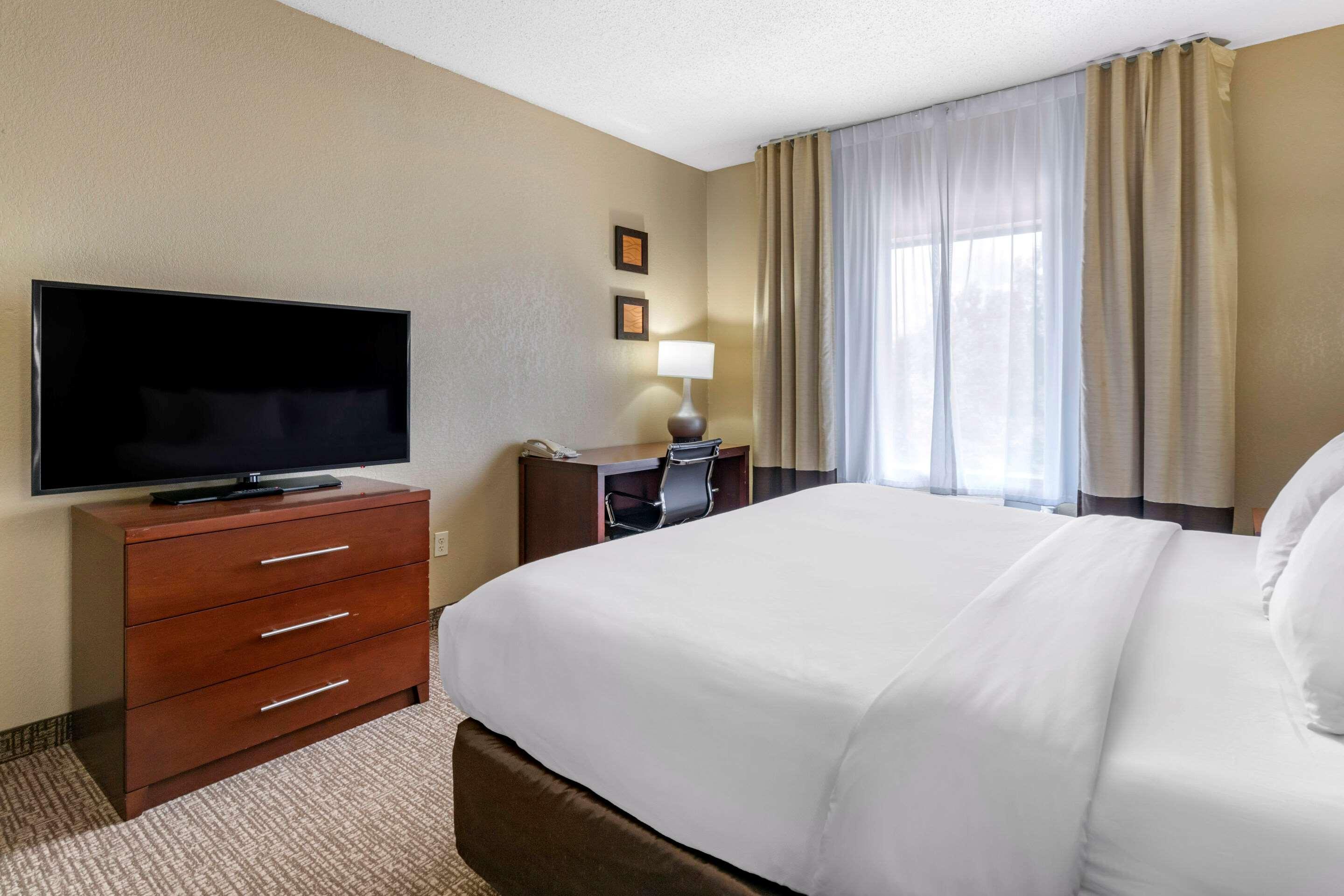 Comfort Inn & Suites St Louis-Оу'Фелон Екстер'єр фото