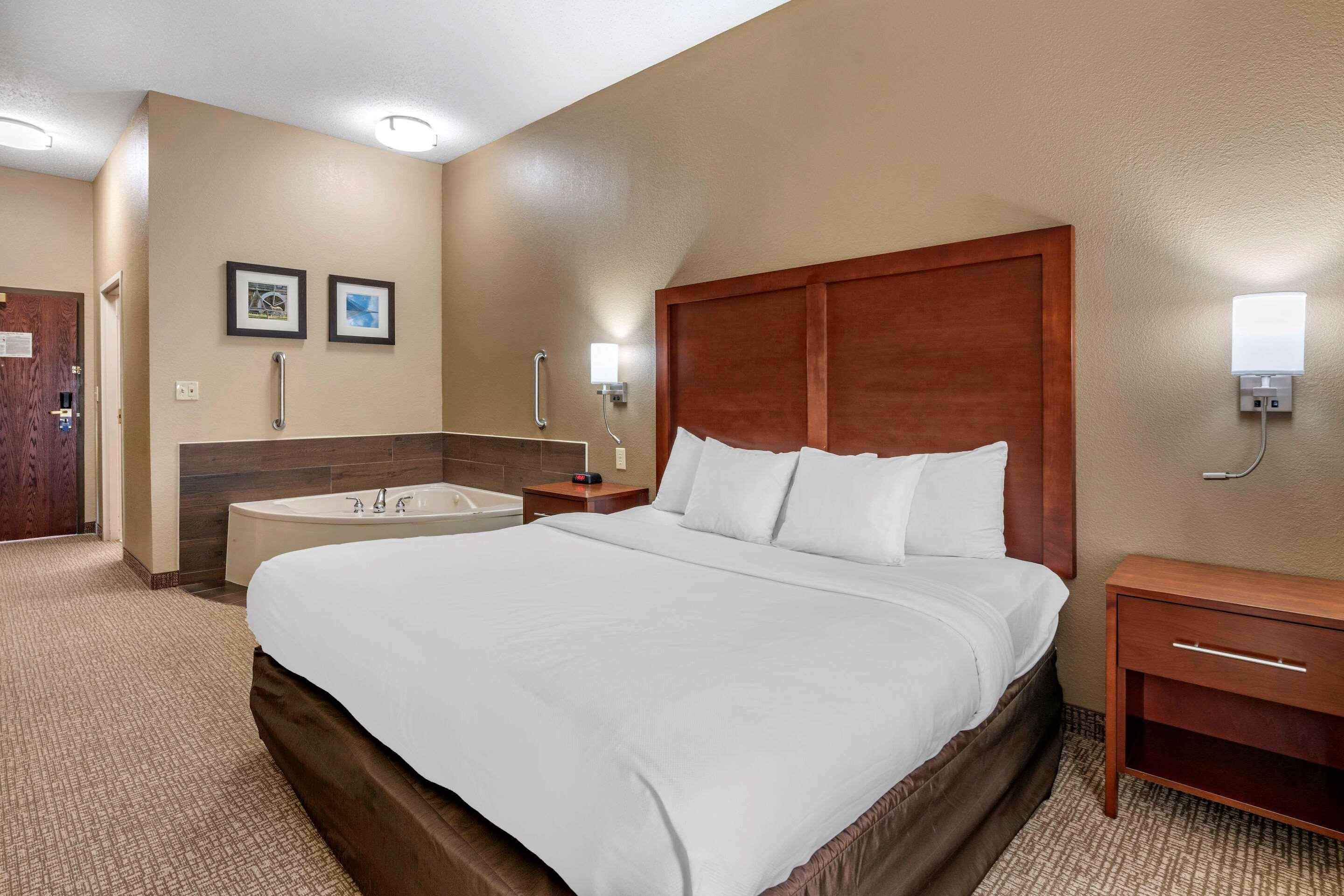 Comfort Inn & Suites St Louis-Оу'Фелон Екстер'єр фото