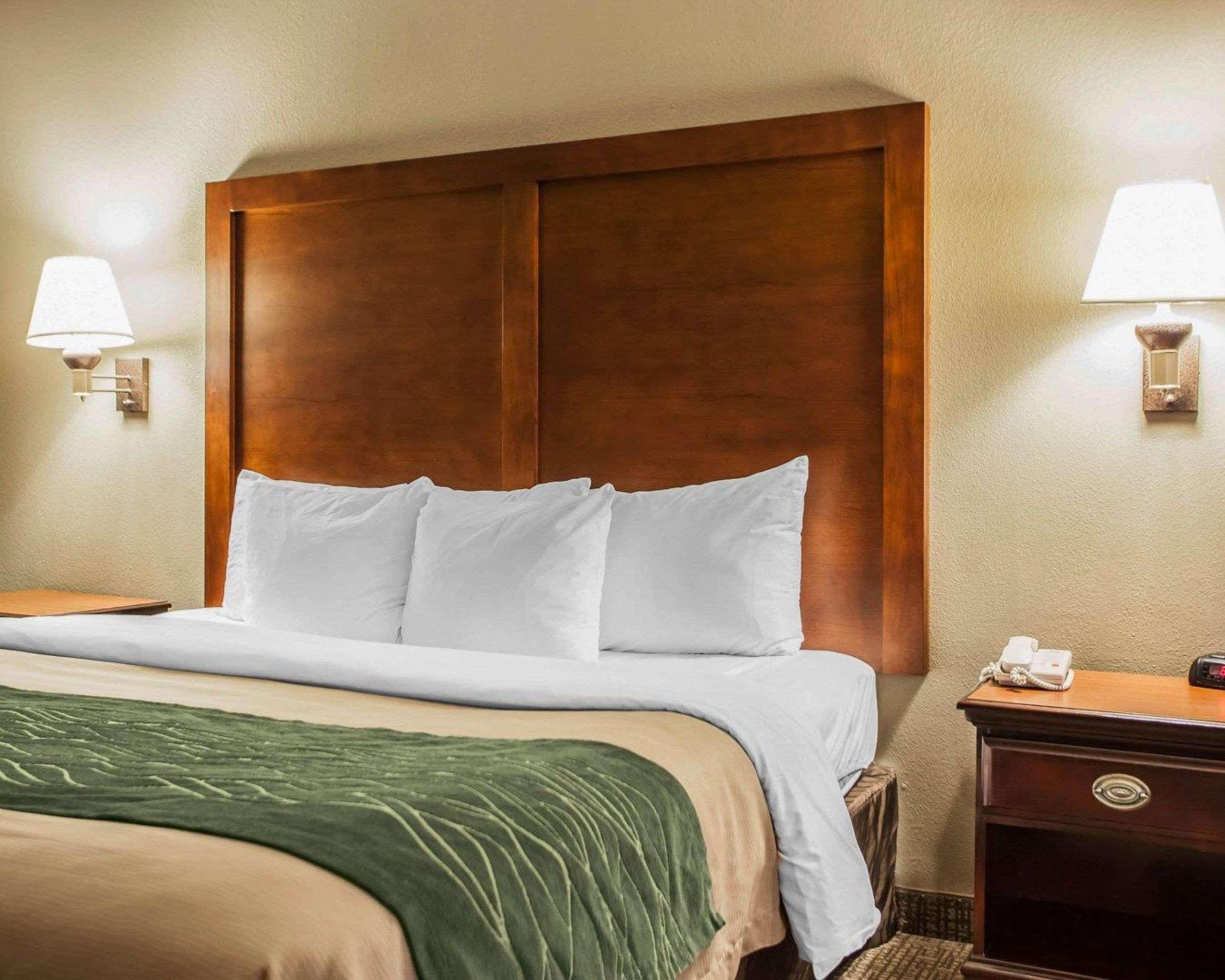 Comfort Inn & Suites St Louis-Оу'Фелон Екстер'єр фото