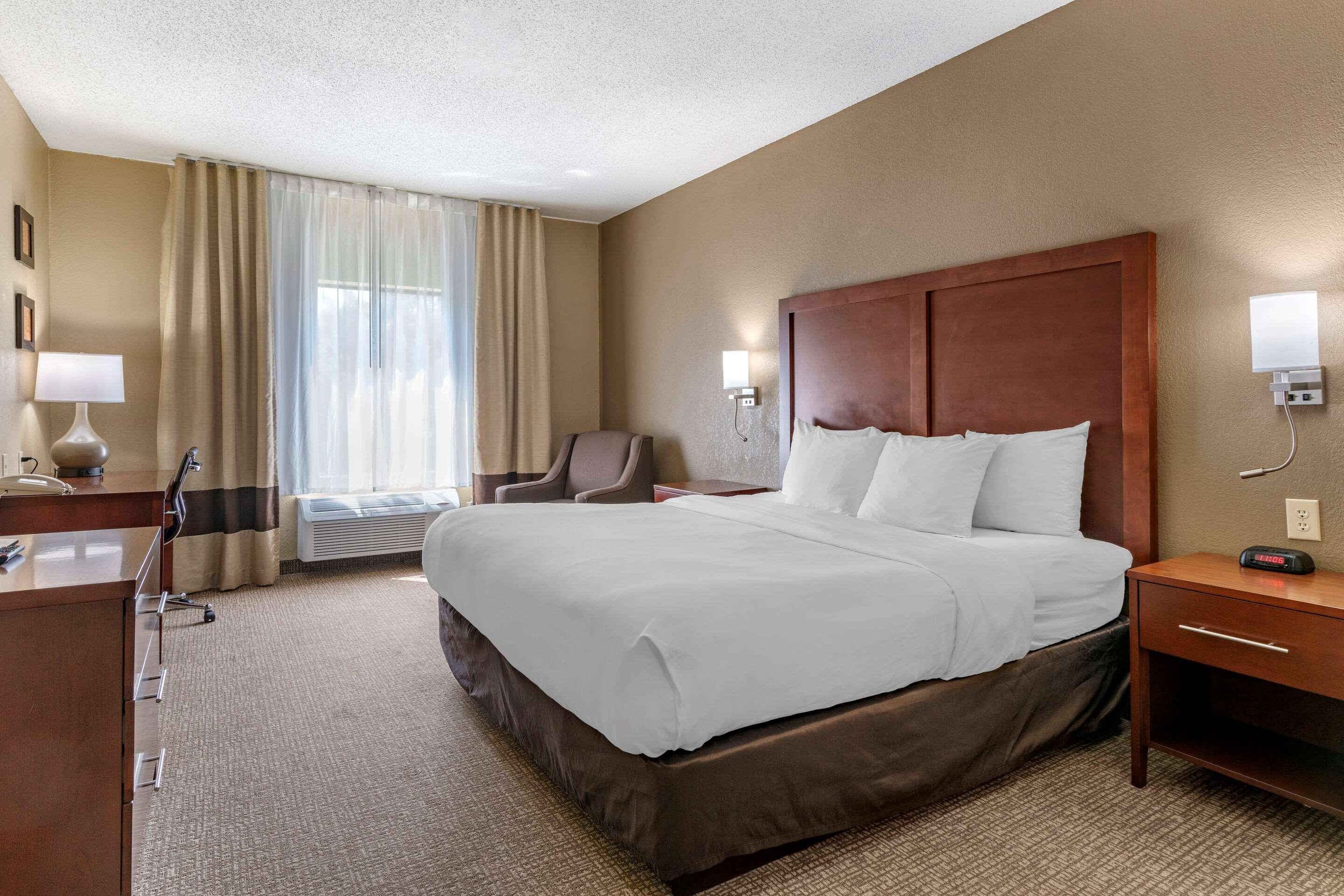 Comfort Inn & Suites St Louis-Оу'Фелон Екстер'єр фото
