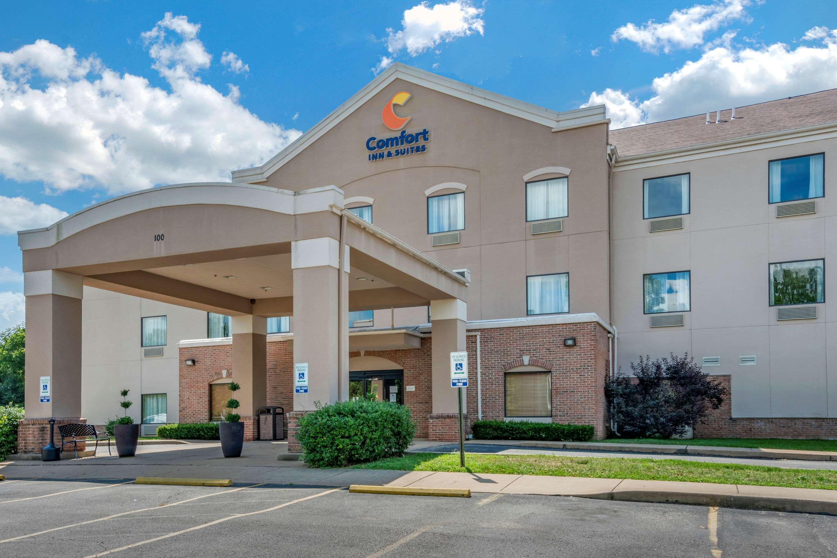 Comfort Inn & Suites St Louis-Оу'Фелон Екстер'єр фото