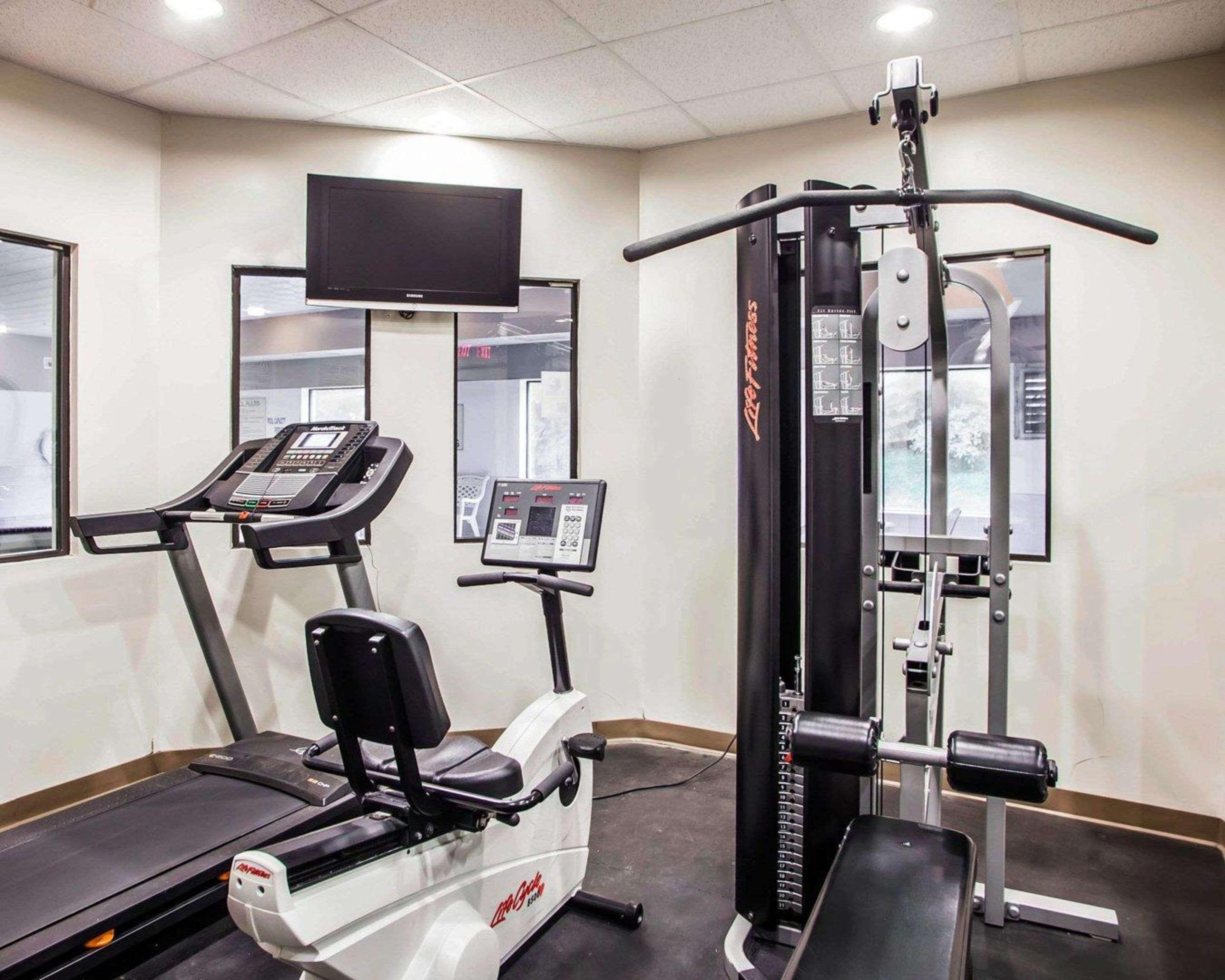 Comfort Inn & Suites St Louis-Оу'Фелон Екстер'єр фото