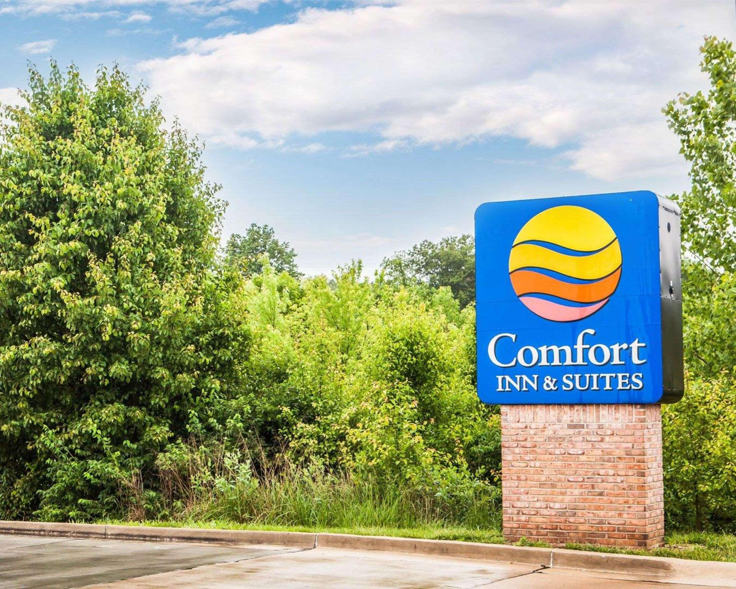 Comfort Inn & Suites St Louis-Оу'Фелон Екстер'єр фото