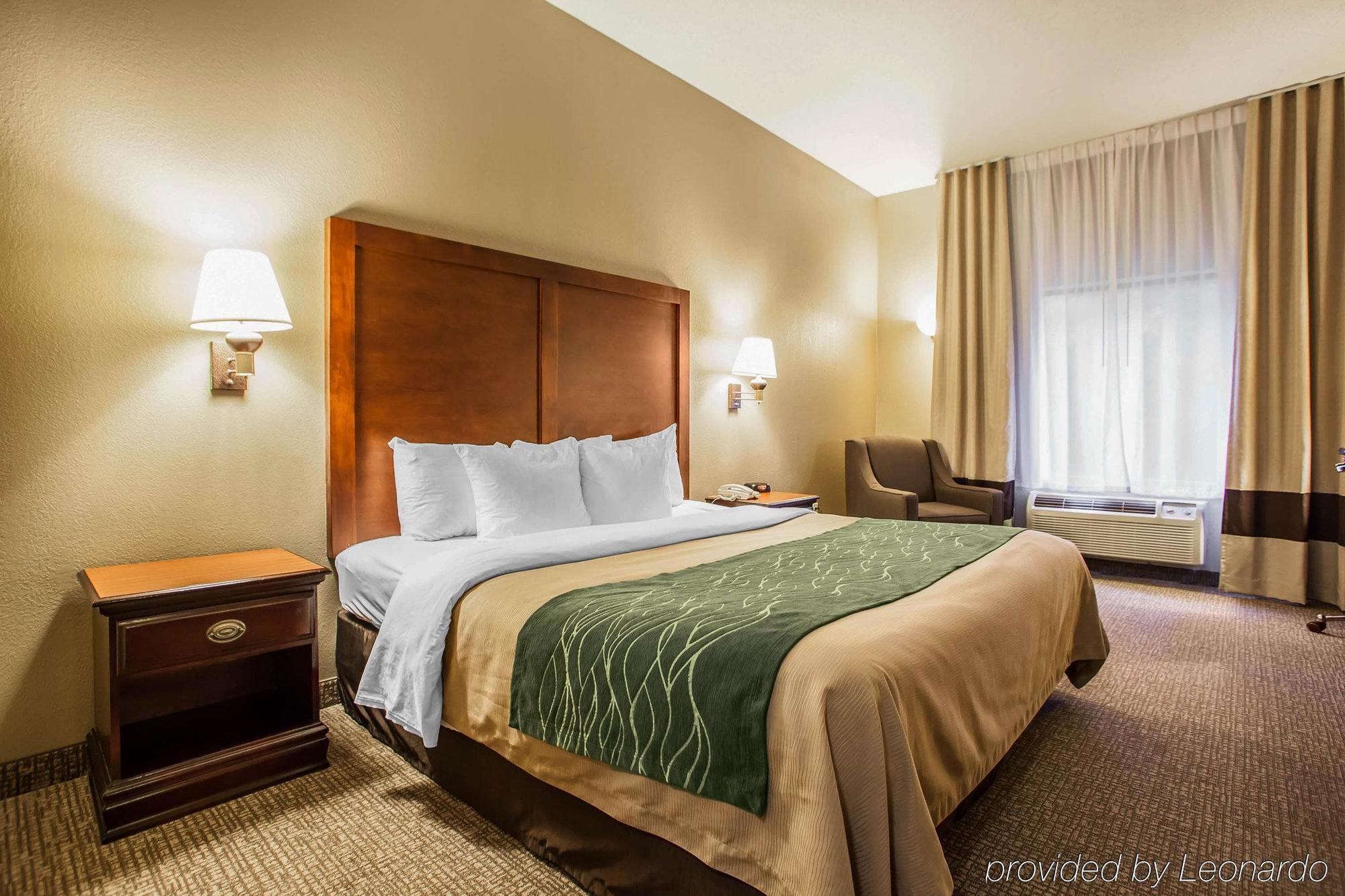 Comfort Inn & Suites St Louis-Оу'Фелон Екстер'єр фото